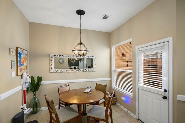 Building Photo - 13718 Cardinal Flowers Dr