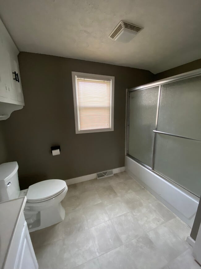 Bathroom - 254 Oak St