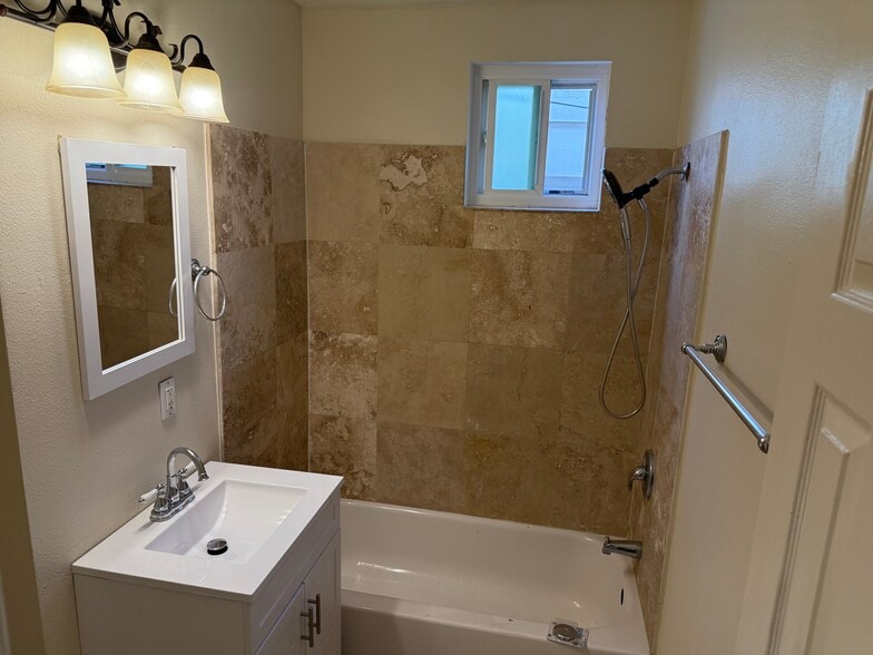 Bathroom - 14028 Doty Ave