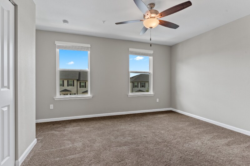 Building Photo - 2211 Del Carmel Way