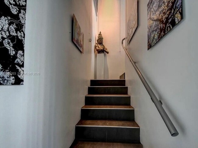 Building Photo - 200 Biscayne Blvd Way