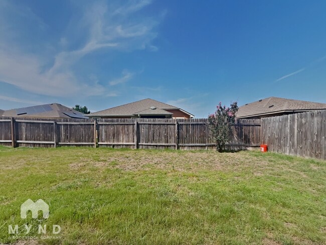 Building Photo - 18729 Leigh Ln