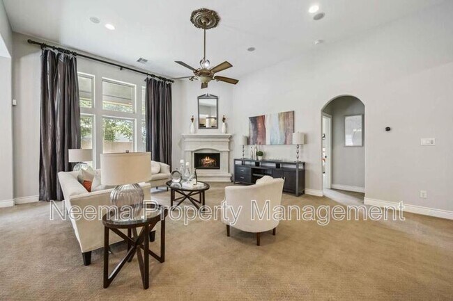 Building Photo - 2423 Rosillos Peak Dr