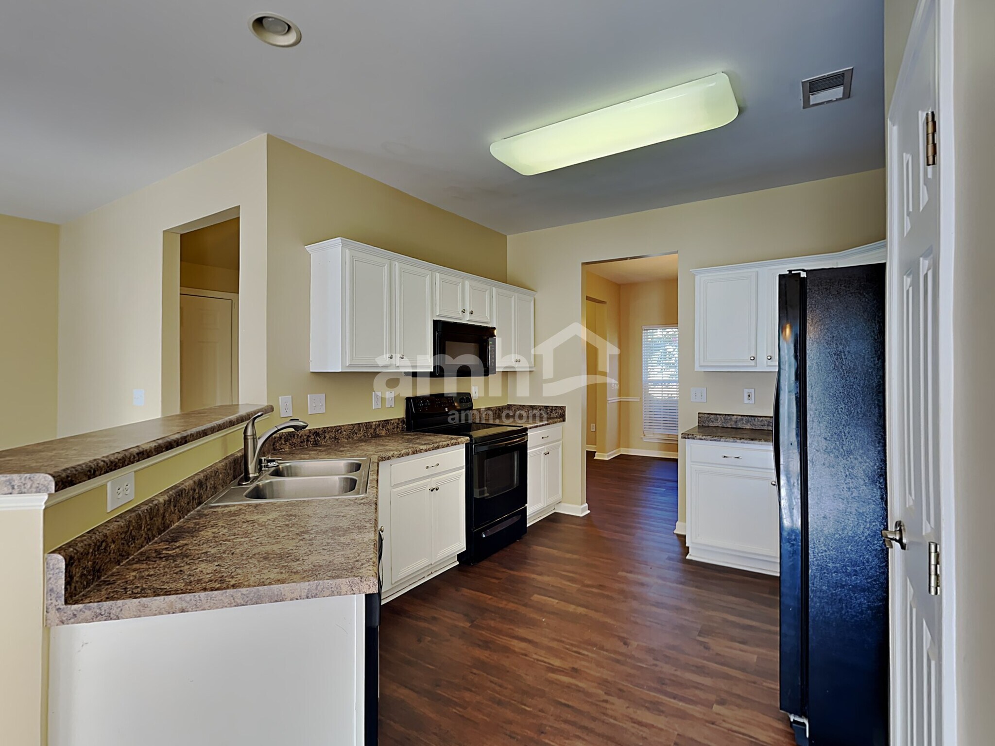 Building Photo - 5 Red Bark Ct