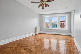 Building Photo - 225 Glenridge Ave