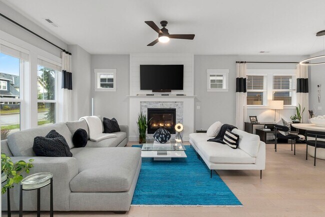 Building Photo - Modern Comfort Meets Timeless Style in the...