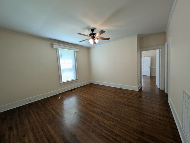 Building Photo - Downtown Concord Duplex Available Now