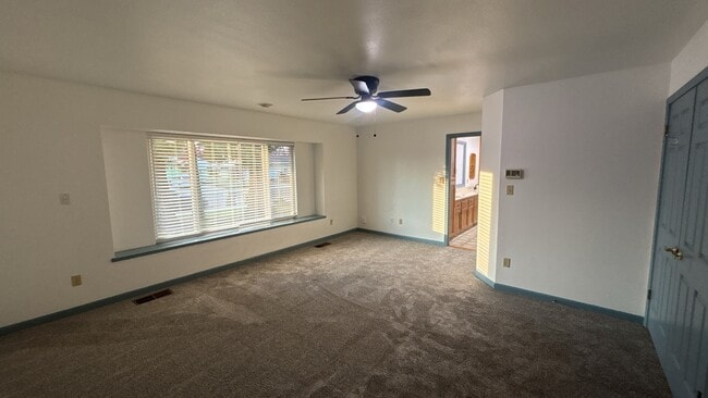 Building Photo - 1408 Seneca Pl