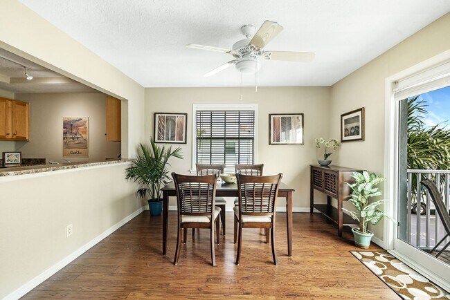 Building Photo - Palms at Waters Edge 3336-J8