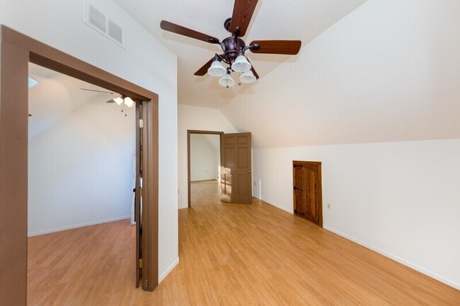 Building Photo - 32140 Windrush Rd
