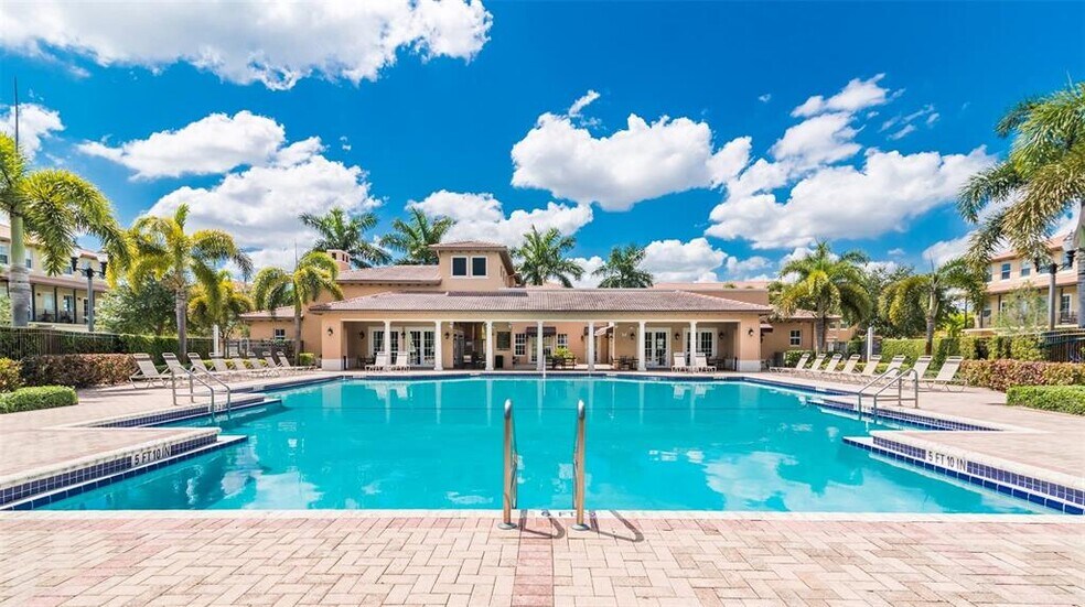 Primary Photo - 1130 SW 147th Ave