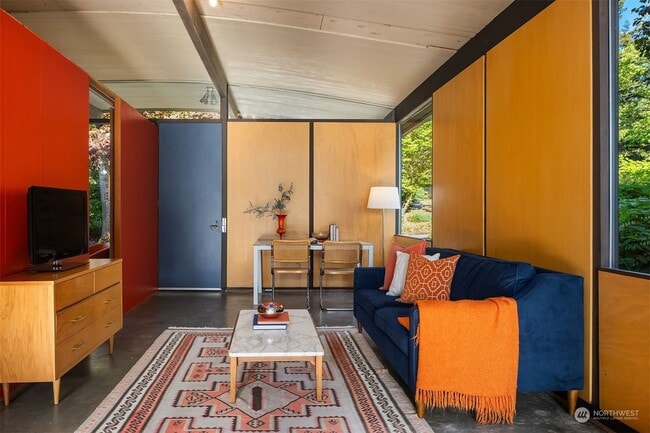 Building Photo - 14407 SE 55th St