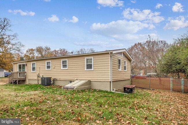 Building Photo - 4250 Piper Ln