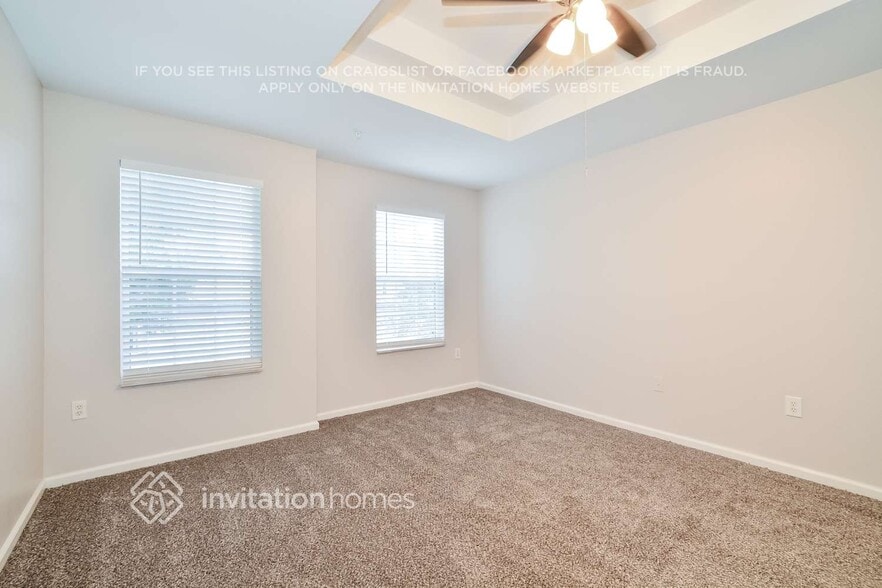 Building Photo - 14233 Turning Leaf Dr