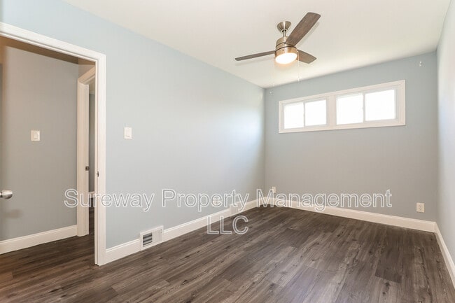 Building Photo - 208 Stoney Hill Rd