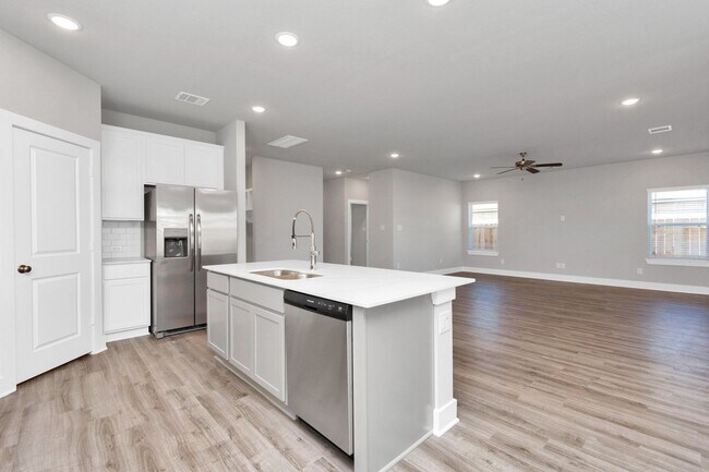 Building Photo - Welcome to the Holly — Spacious Comfort, Modern Style.