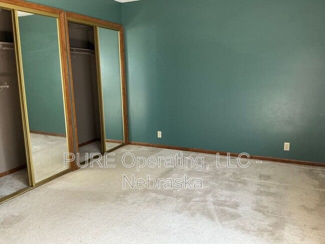 Building Photo - 5018 S 163rd St