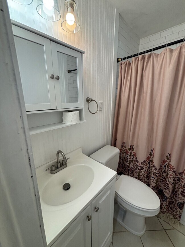 Building Photo - 5299 32nd Terrace N