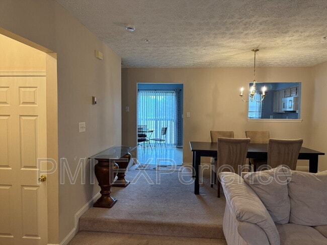 Building Photo - 5861 E Boniwood Turn