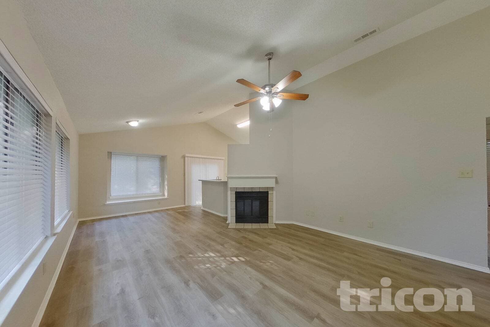 Building Photo - 806 Gable Ave