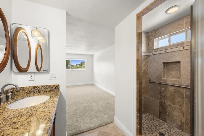 Building Photo - Chula Vista