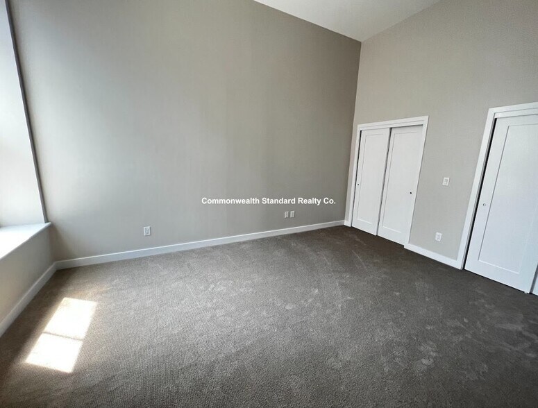 Building Photo - 1661-1663 Washington St. Unit 306