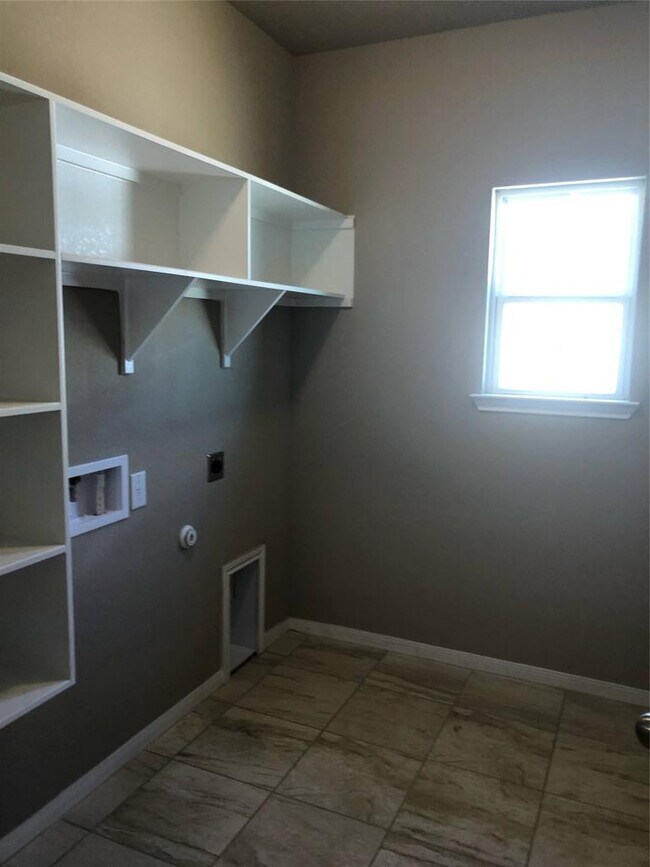 Building Photo - 1611 Curlew Ln