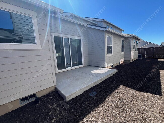 Building Photo - Brand NEW Pahlisch 3 BR - 2.5 BA Home in S...