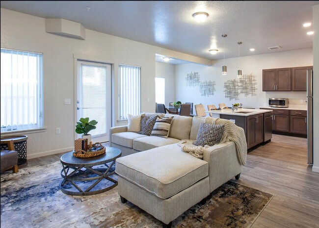 3BR, 2BA - 1356SF - Living