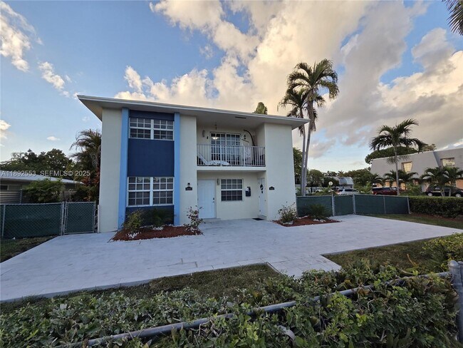 Building Photo - 9100 SW 95th Ave