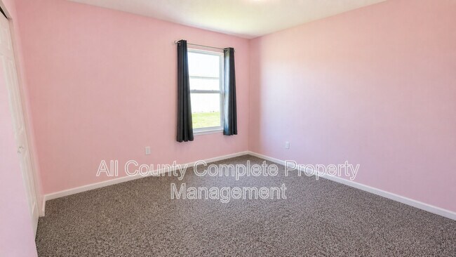 Building Photo - 121 Aveiro Wy