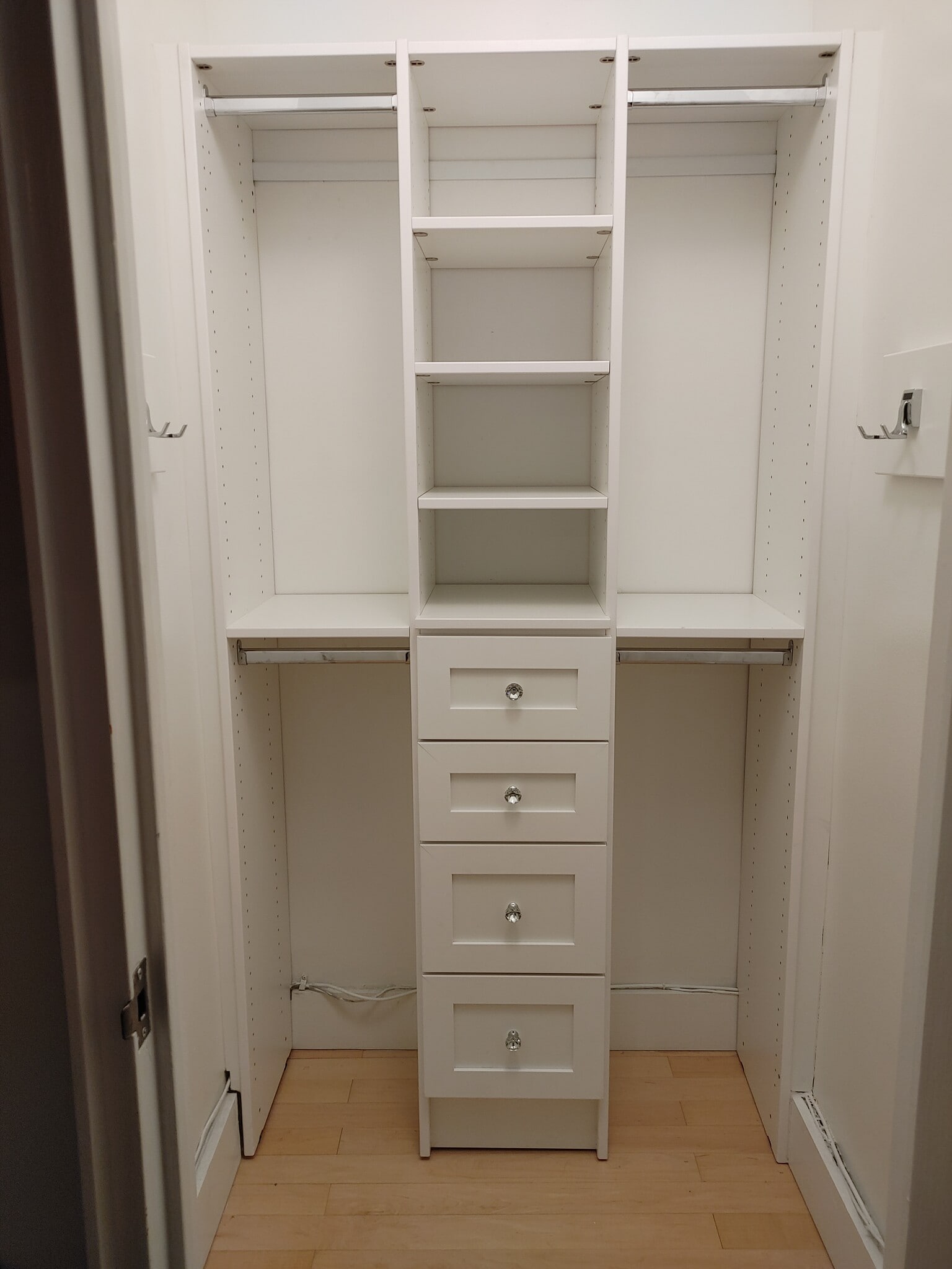 Walk-in closet - 1301 N Ode St