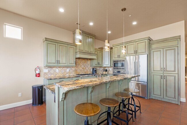 Building Photo - Sand Hollow Sunrise