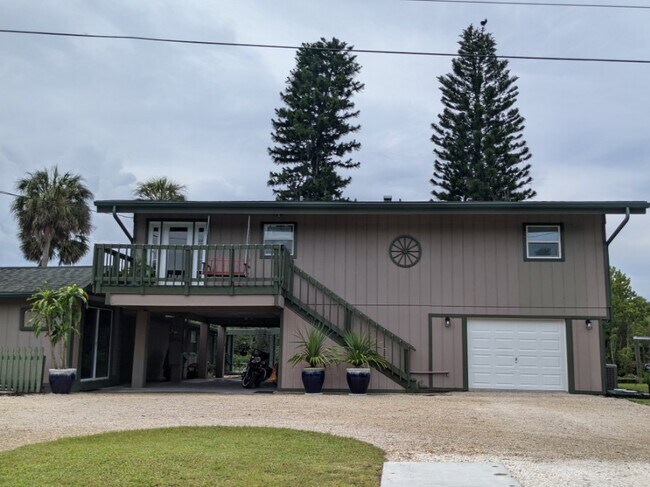 Building Photo - 6410 Lincoln Rd