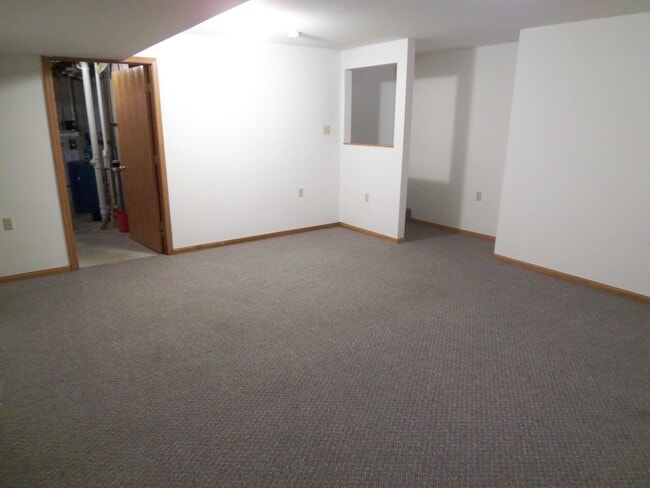 Building Photo - 6067 Cottontail Trail