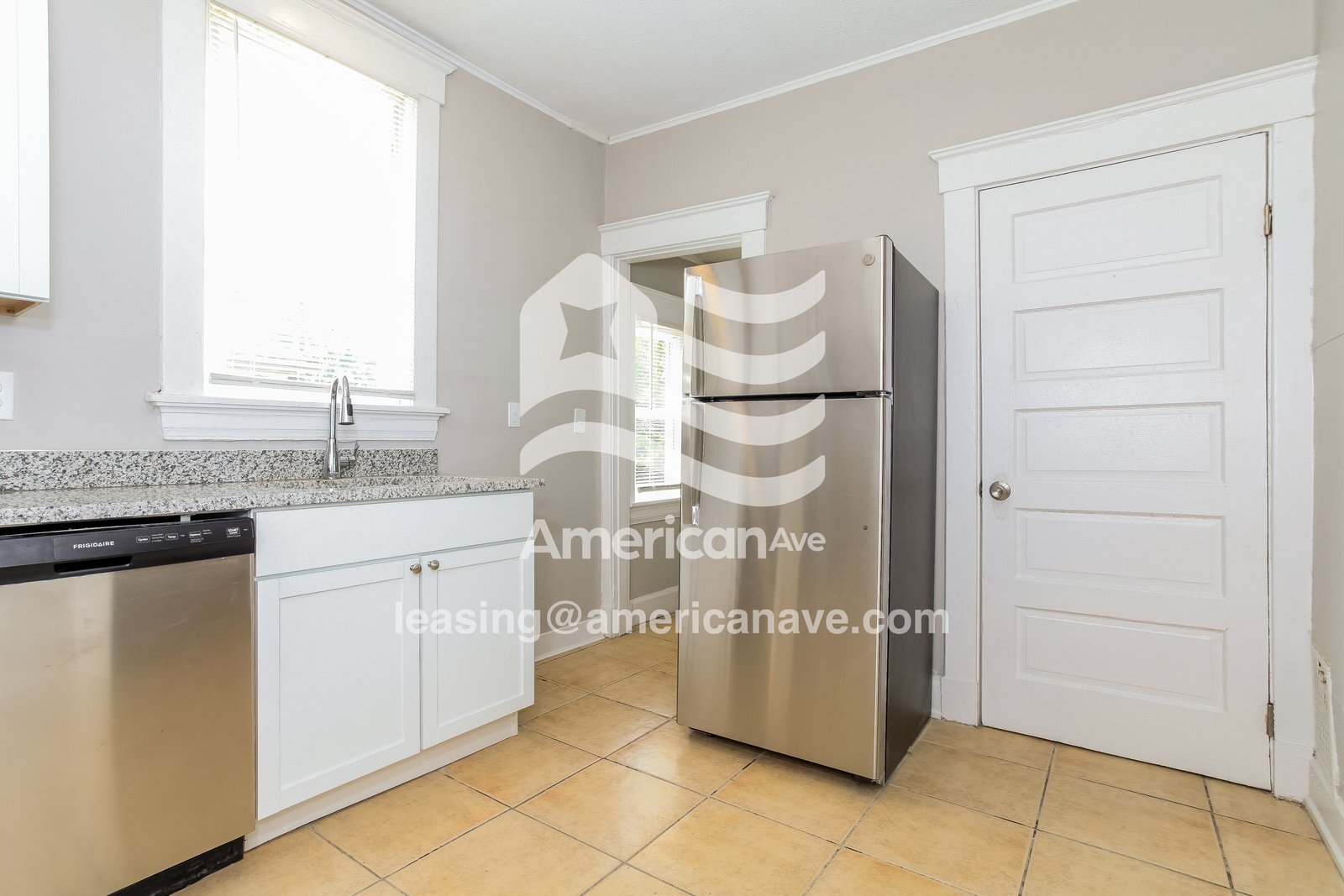 Building Photo - 1232 Elberon Ave