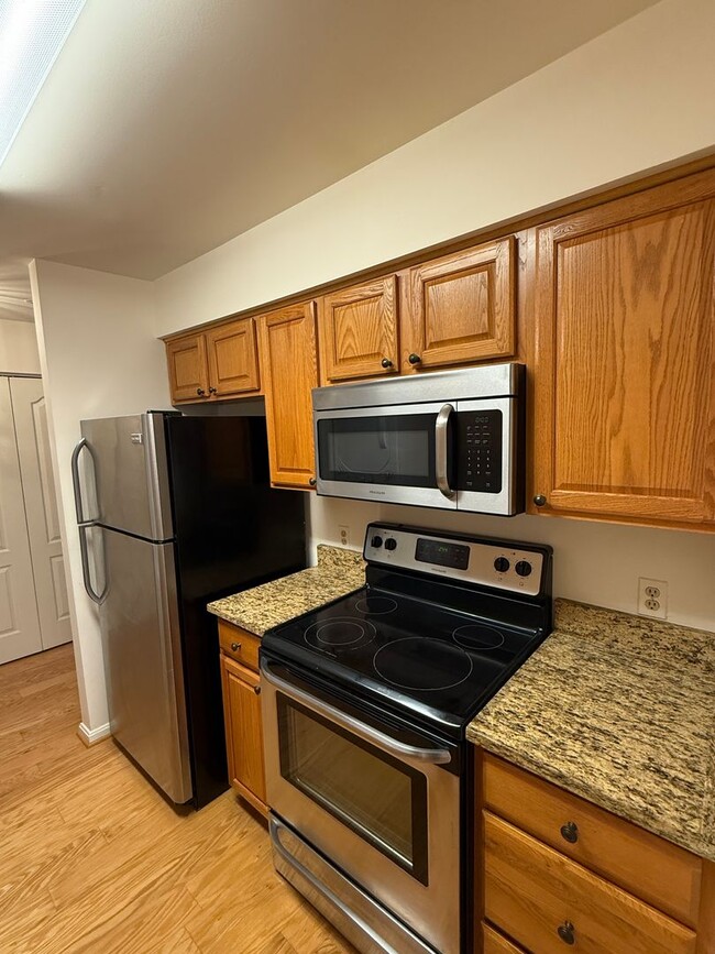 Building Photo - 2BR/2BA Condo in Montgomery Run – Ellicott City, MD