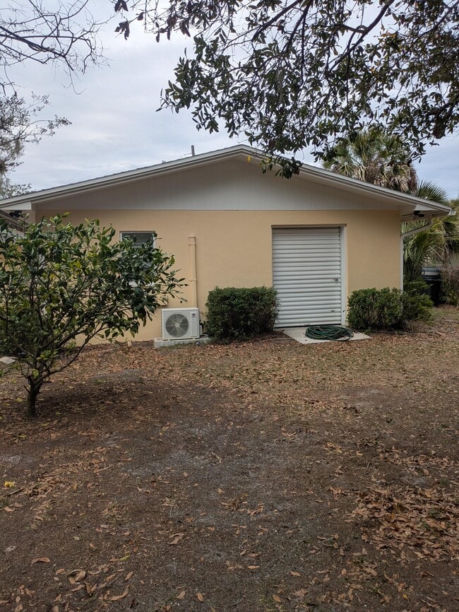 Building Photo - 6229 Colgate Rd