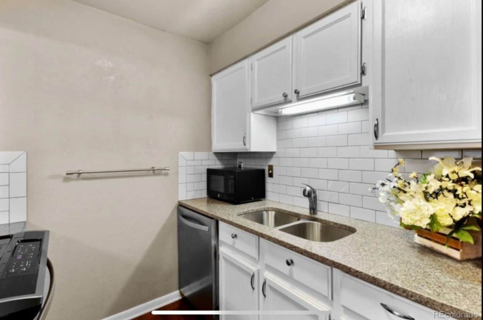 Building Photo - 12354 W Nevada Pl