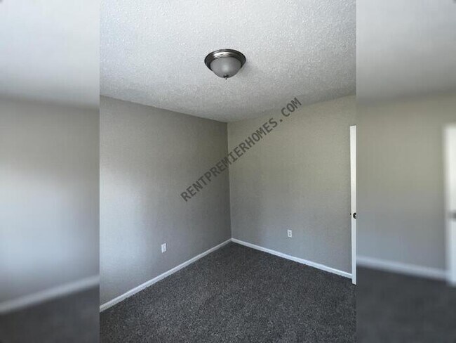 Building Photo - 2707 Koko Dr