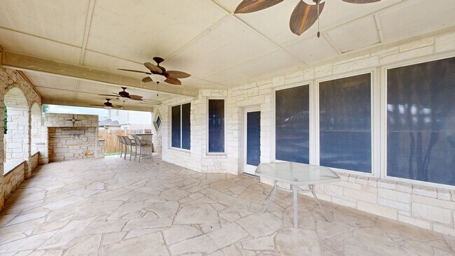 Building Photo - $2,095 FOR A GORGEOUS HOME BY FORT HOOD!