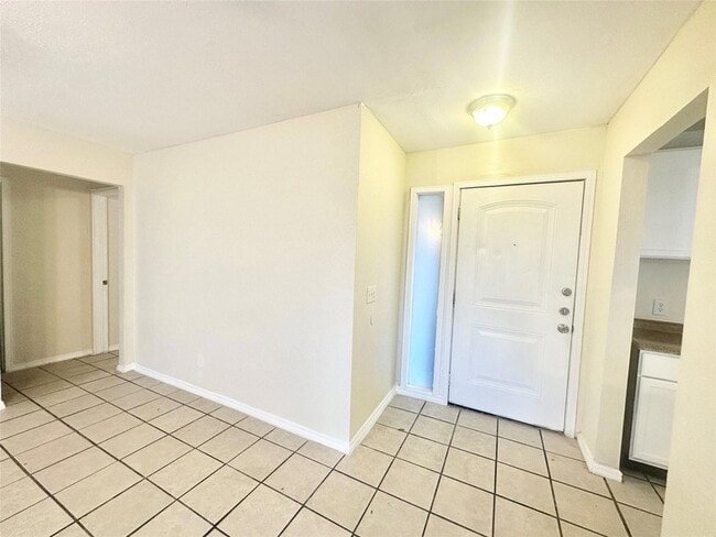 Building Photo - 5101 Purple Sage Dr