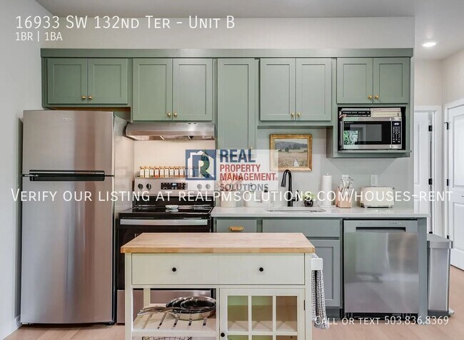 Building Photo - 16933 SW 132nd Terrace