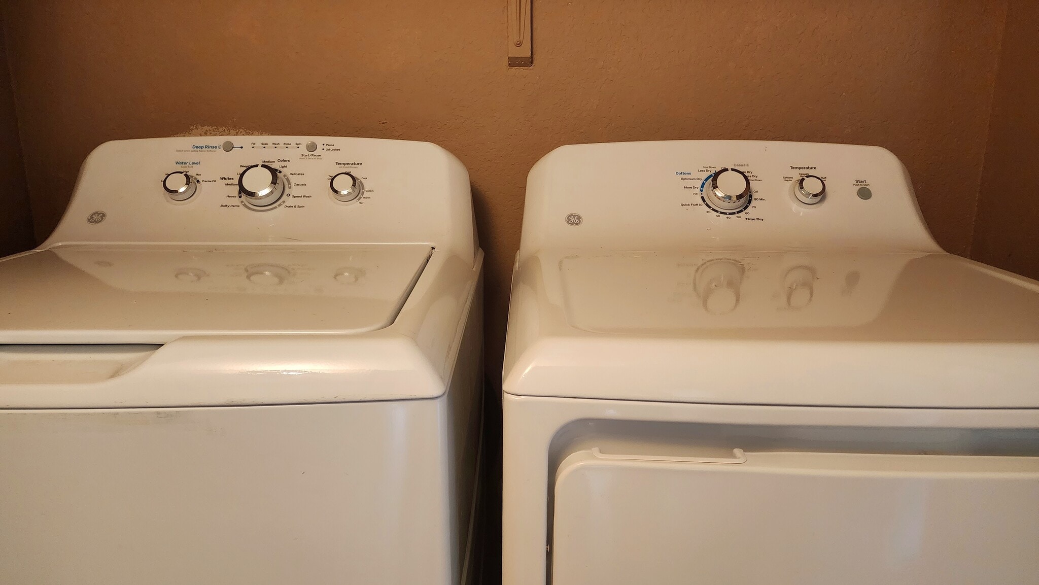 Washer & dryer - 6885 E Cochise Rd