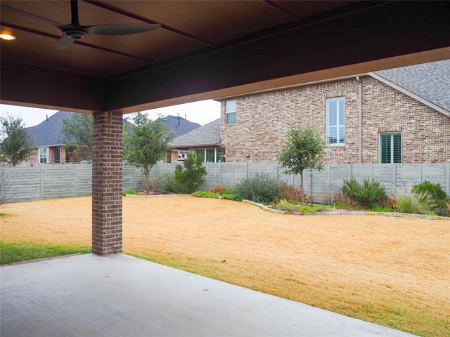 Building Photo - 400 Sunflower Ave