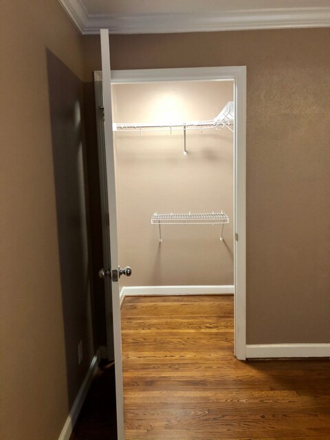 Building Photo - 885 Briarcliff Rd NE