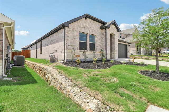 Building Photo - 2114 Dunbar Dr