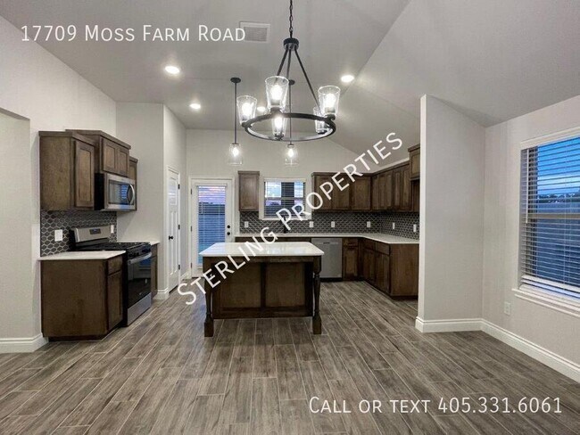 Building Photo - 17709 Moss Farm Rd