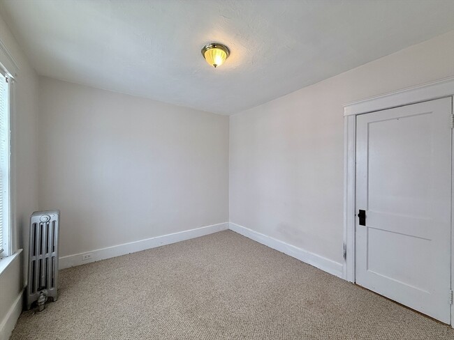 Building Photo - 96 Courtland St