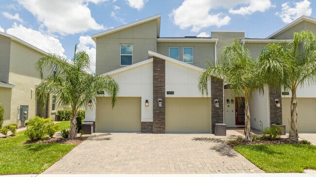 Building Photo - 1053 Splash Shot Pl